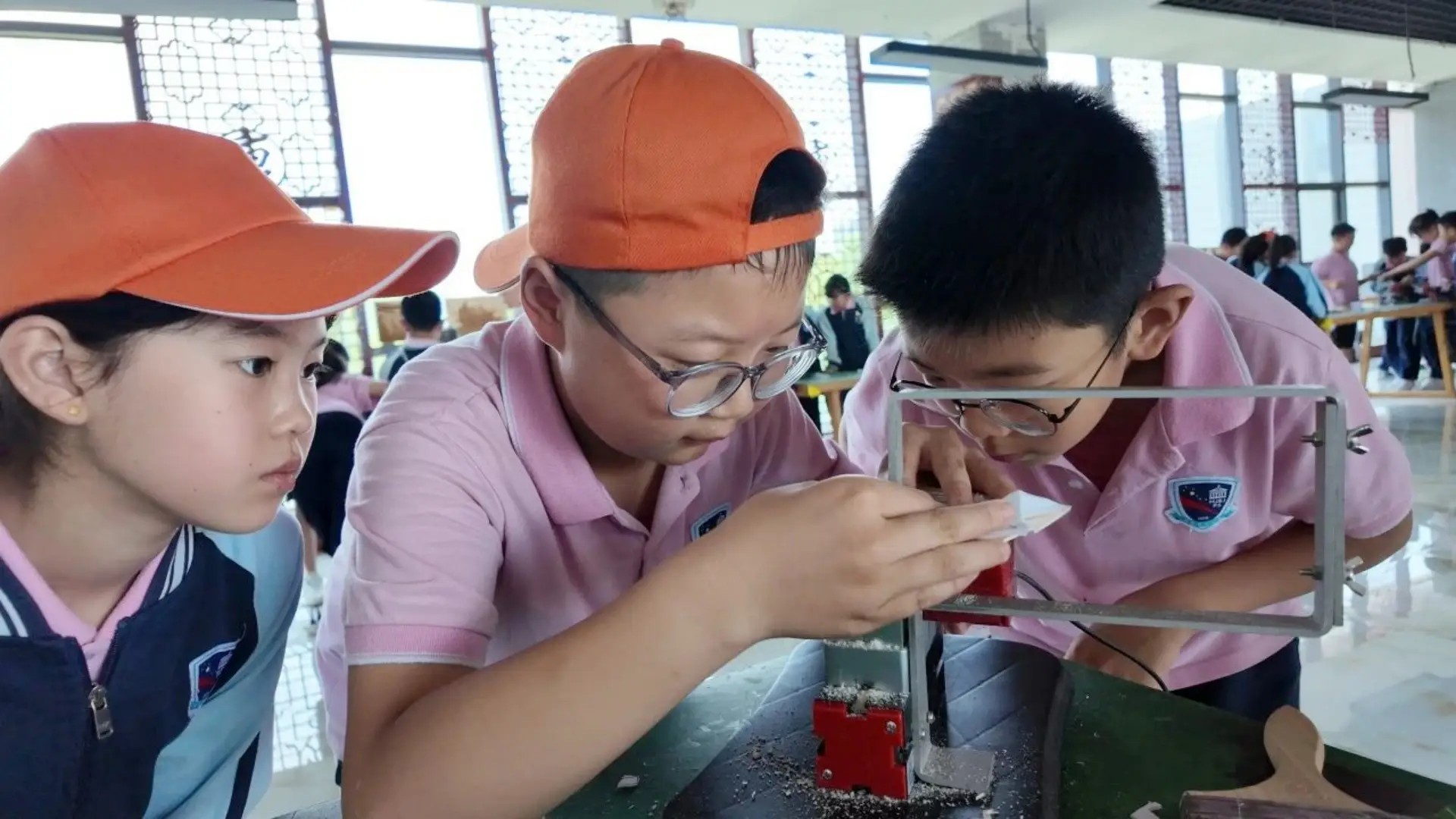 1768180506602935.jpg 3b5b7b1f2c894efb9962e7fe0ed1979e.jpg